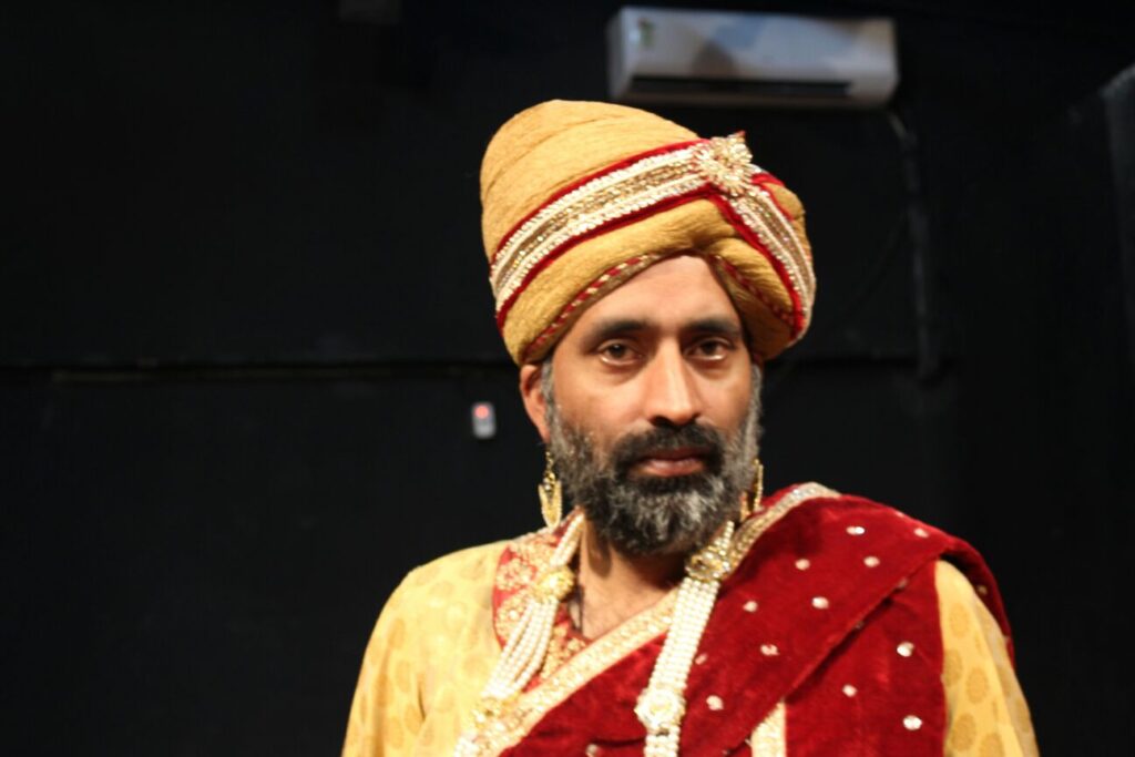 Meet Deep Kumar, Man Behind the Character - Relu Ram—Pahadi cap, white Beard, and doing great work to revive Himachal's dialect, theatre, and culture.